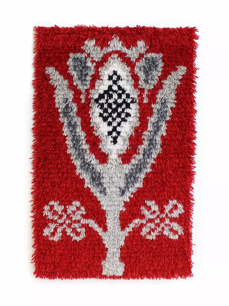 Tulppaanidamasti - ryijy 35 x 55 cm, punainen Tulppaani - Ryijypaketit - 333300110 - 1