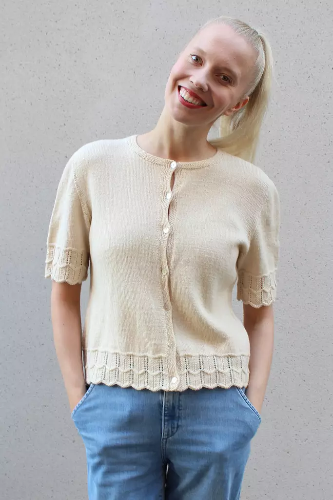 OHJE IRIS NEULEJAKKU SIVILLASTA - Neuleohjeet - 401014 - 1