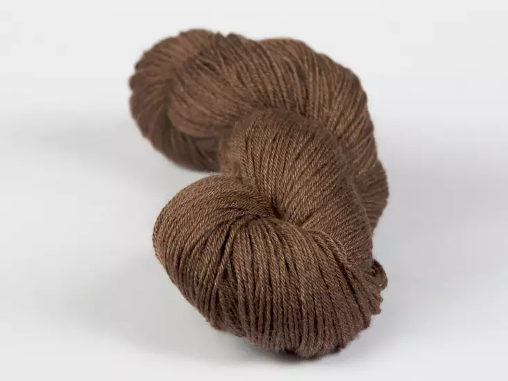 Sivilla - 4904 keskiruskea 50 g - Sivilla silkkivillalangat 50x4 - 4904 - 1