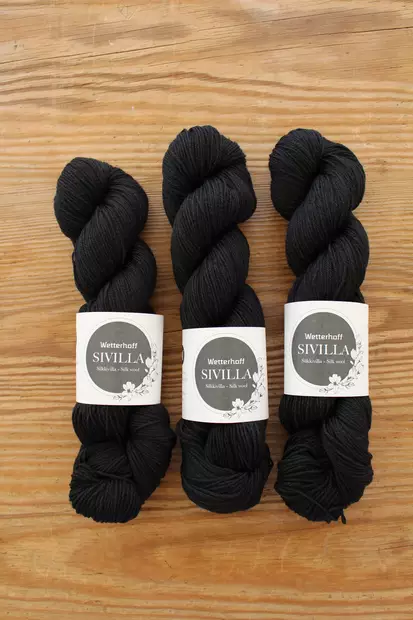 Sivilla - 4926 musta 50 g - Sivilla silkkivillalangat 50x4 - 4926 - 2