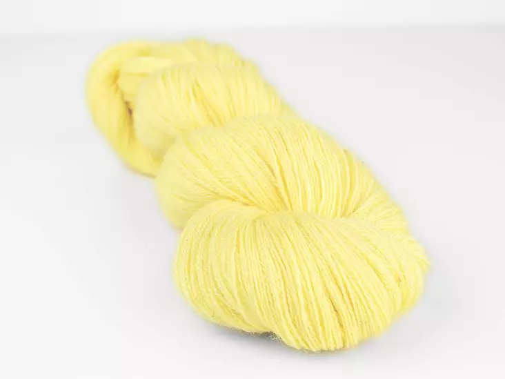 Silvia - 2936 vaaleankeltainen 50 g - Silvia silkkivillalangat 50x2 - 2936 - 1