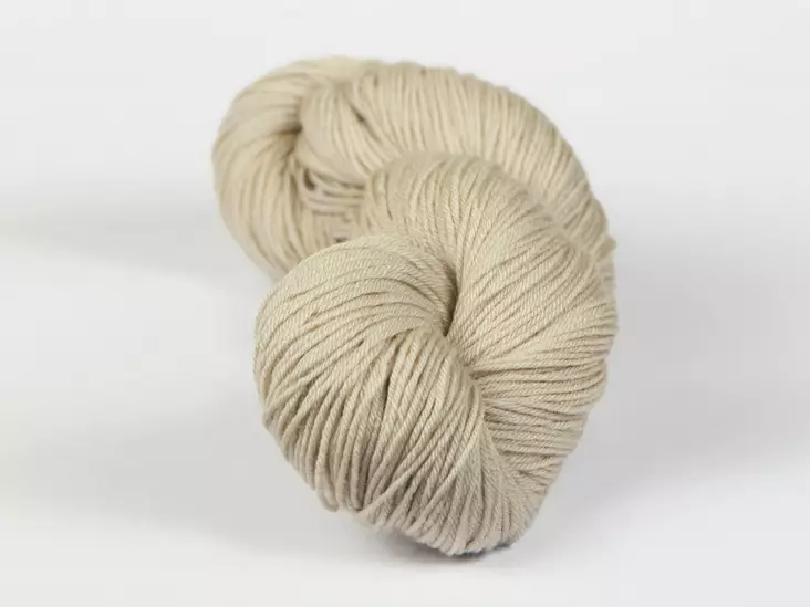 Sivilla - 4906 vaalea beige 50 g - Sivilla silkkivillalangat 50x4 - 4906 - 1