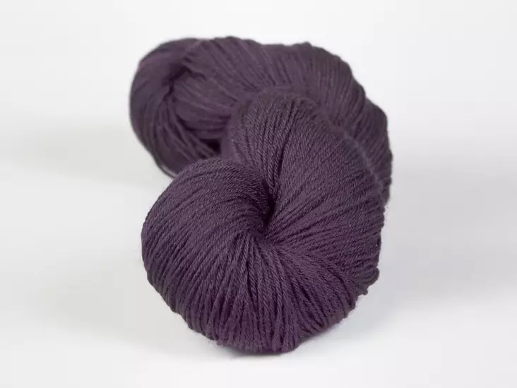 Sivilla - 4916 tumma lila 50 g - Sivilla silkkivillalangat 50x4 - 4916 - 1