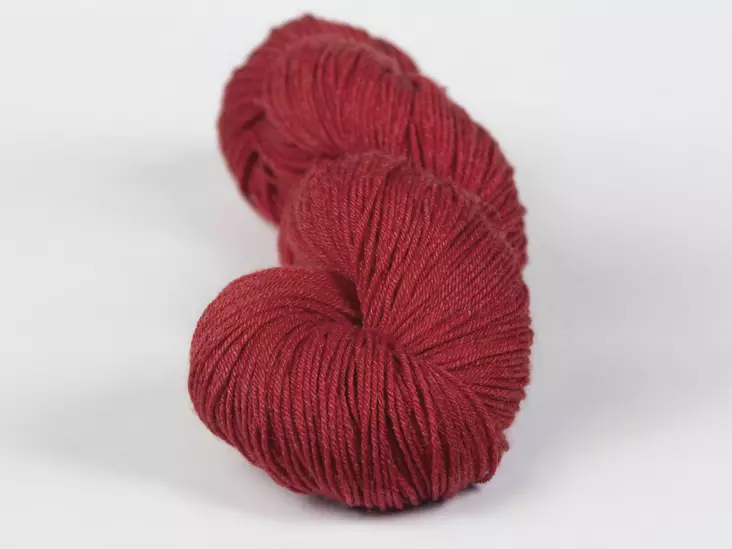 Sivilla - 4918 punainen 50 g - Sivilla silkkivillalangat 50x4 - 4918 - 1